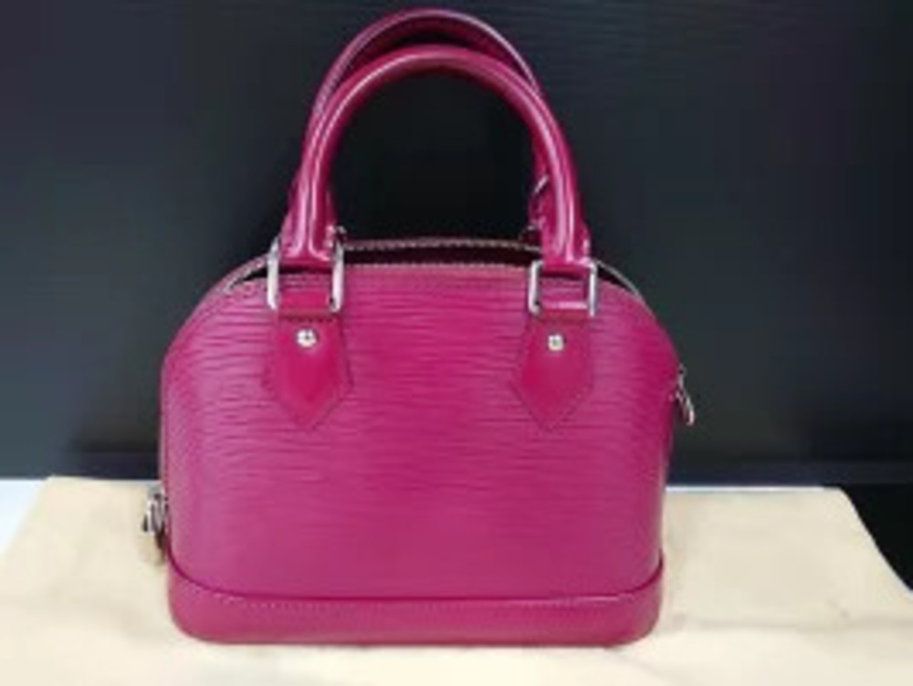 Louis Vuitton Alma bag Pink Epi leather Pink